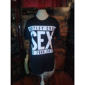 Medium Motley Crue Sex 2012 Tour Black Band Tee Tshirt